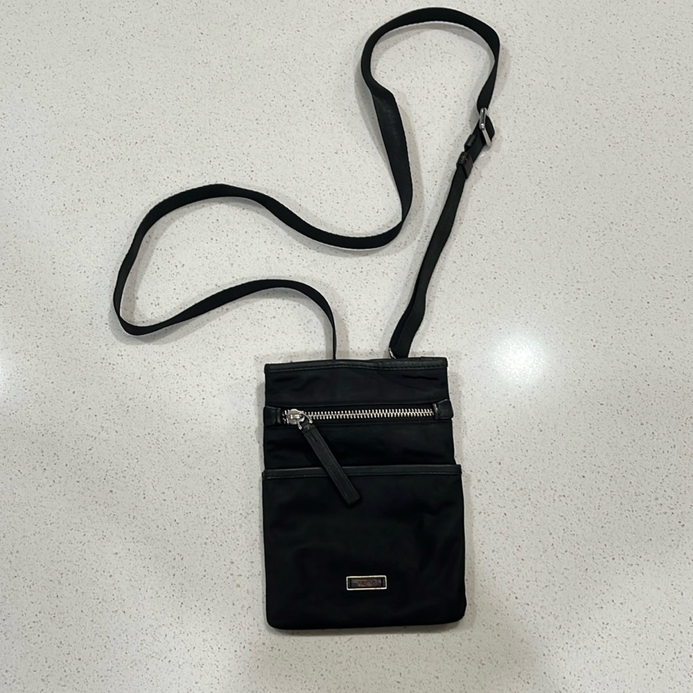 Tumi black nylon positano travel pouch